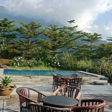 Villa Eaden Puncak Bagian luar foto