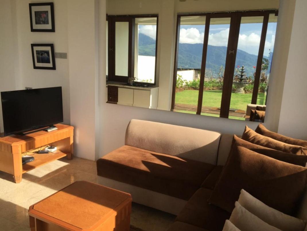 Villa Eaden Puncak Bagian luar foto