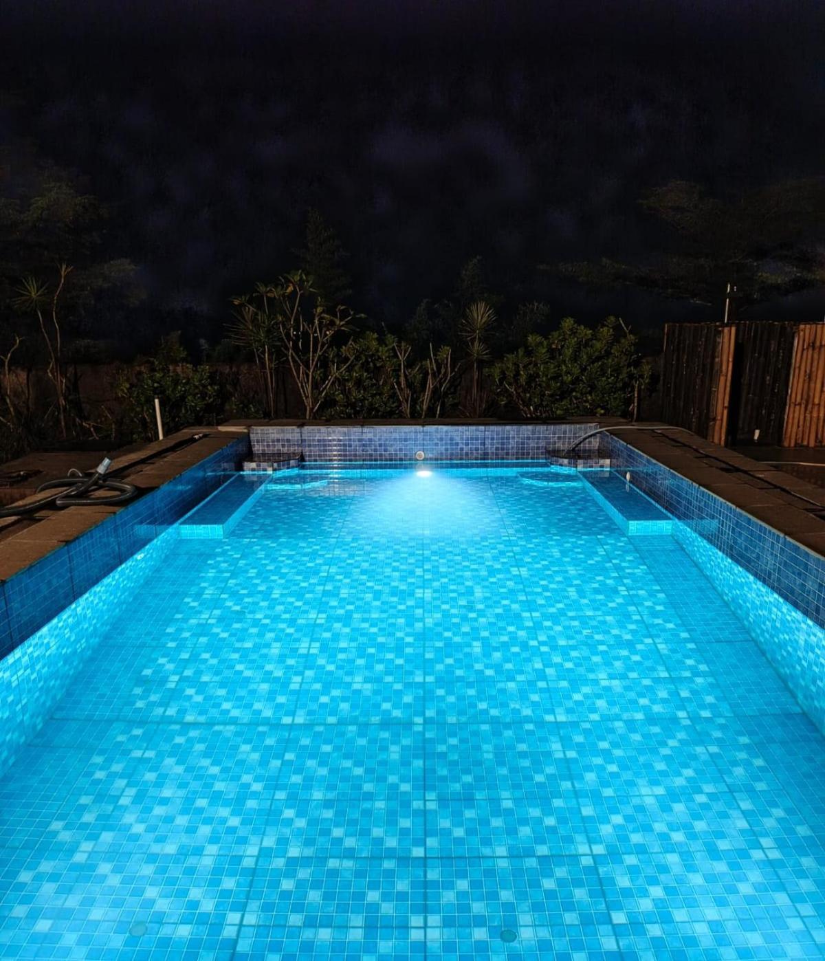 Villa Eaden Puncak Bagian luar foto