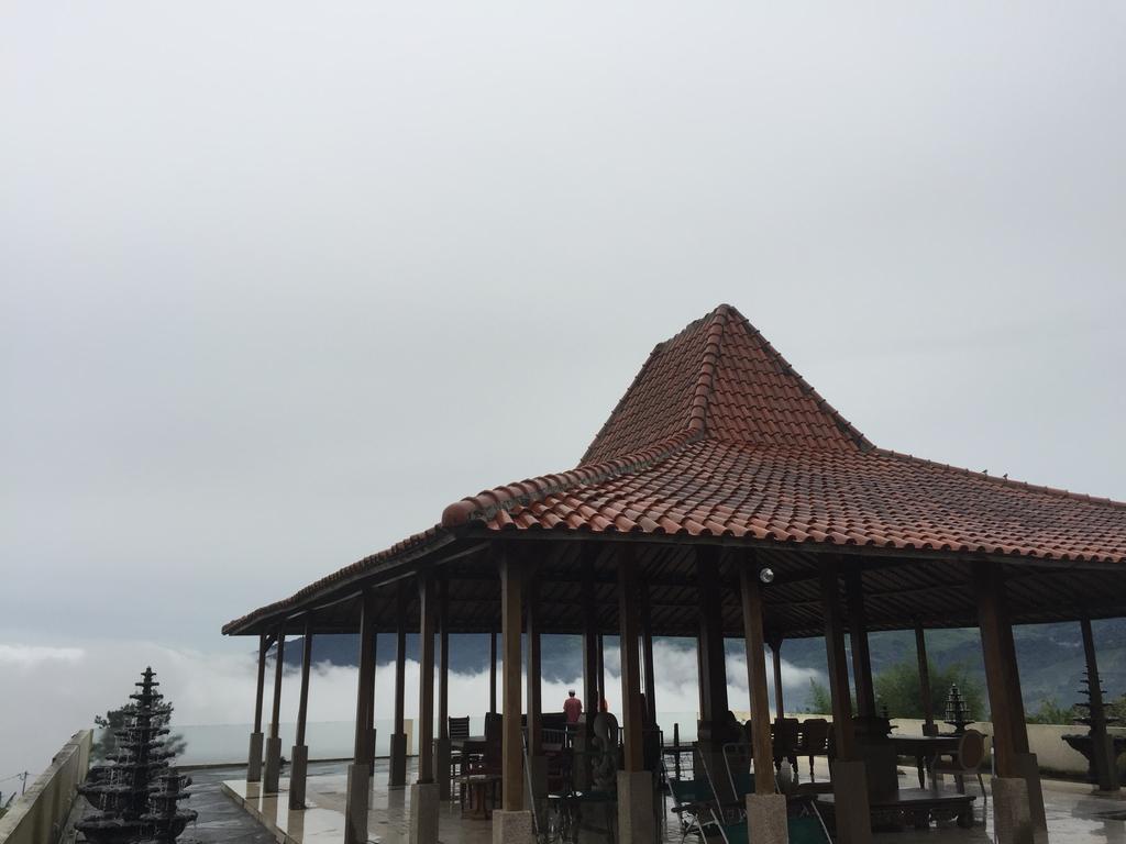 Villa Eaden Puncak Bagian luar foto